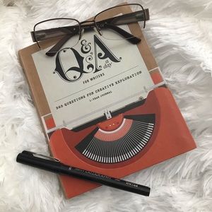 Book: Q & A A Day For Writers